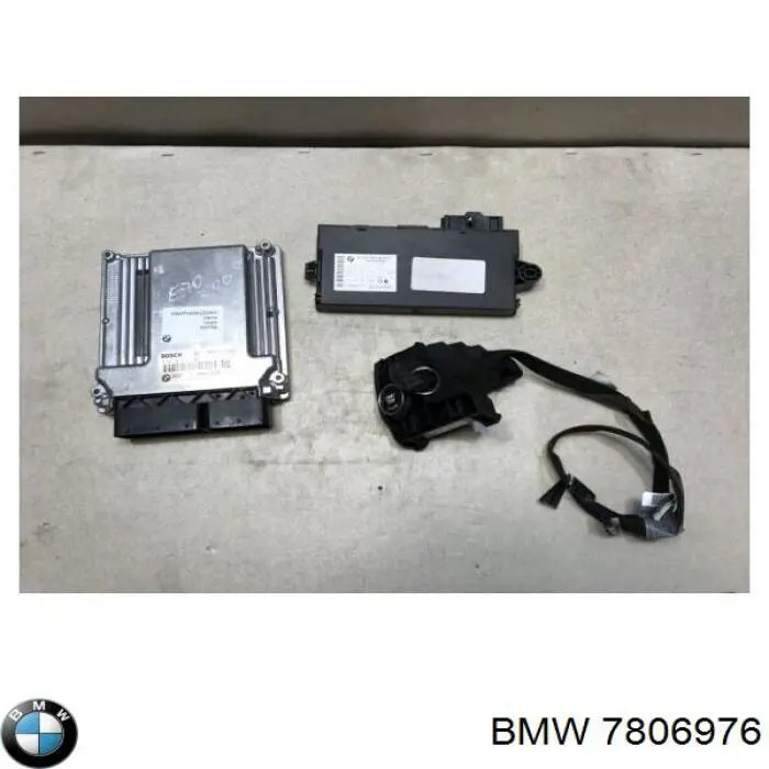 Блок управления двигателем 7806976 BMW