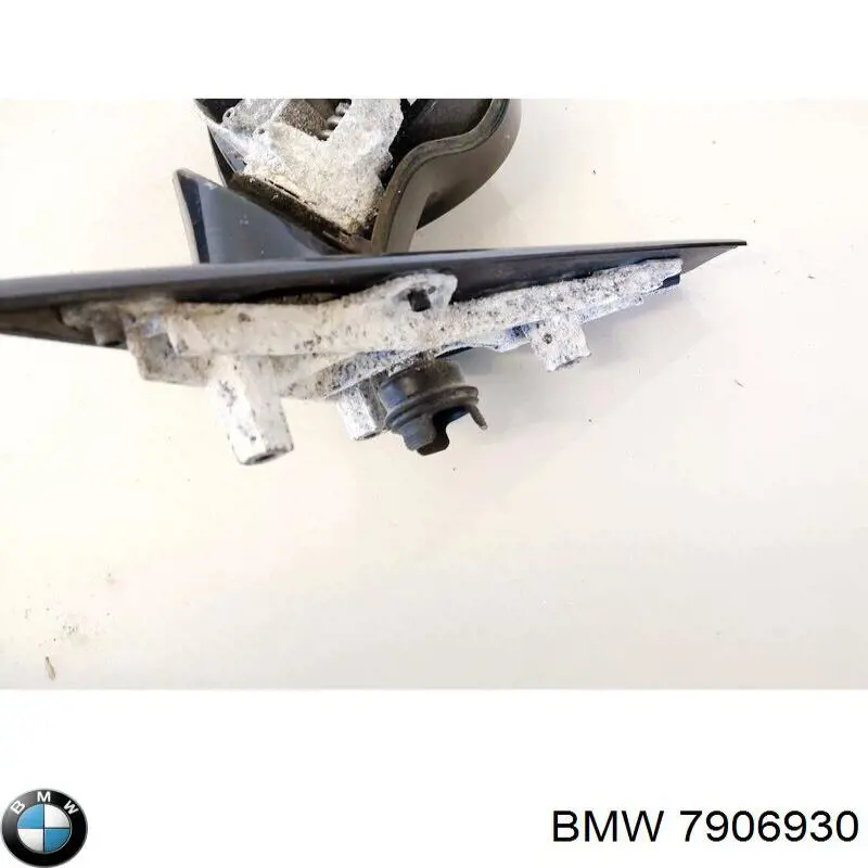 Правое зеркало 7906930 BMW