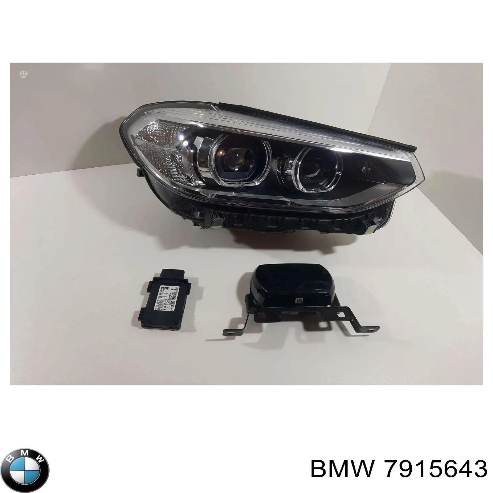7915643 BMW Датчик контроля мертвой зоны задний