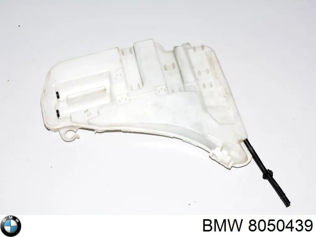 8050439 BMW 