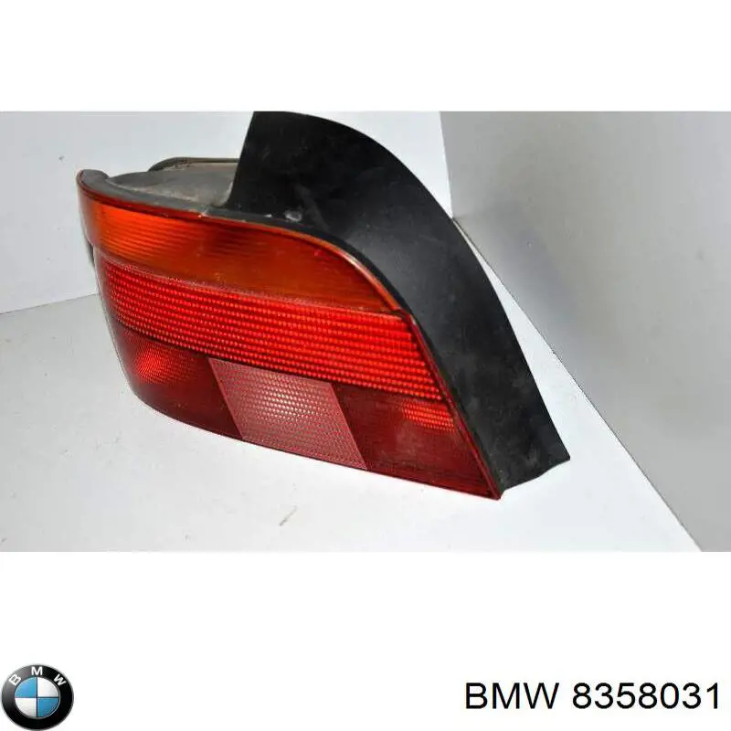 Купить 8358031 BMW Левый стоп