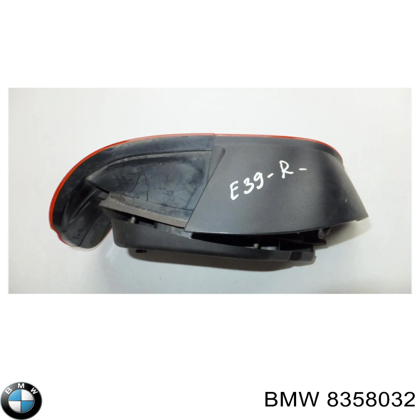 Купить 8358032 BMW Задняя правая фара