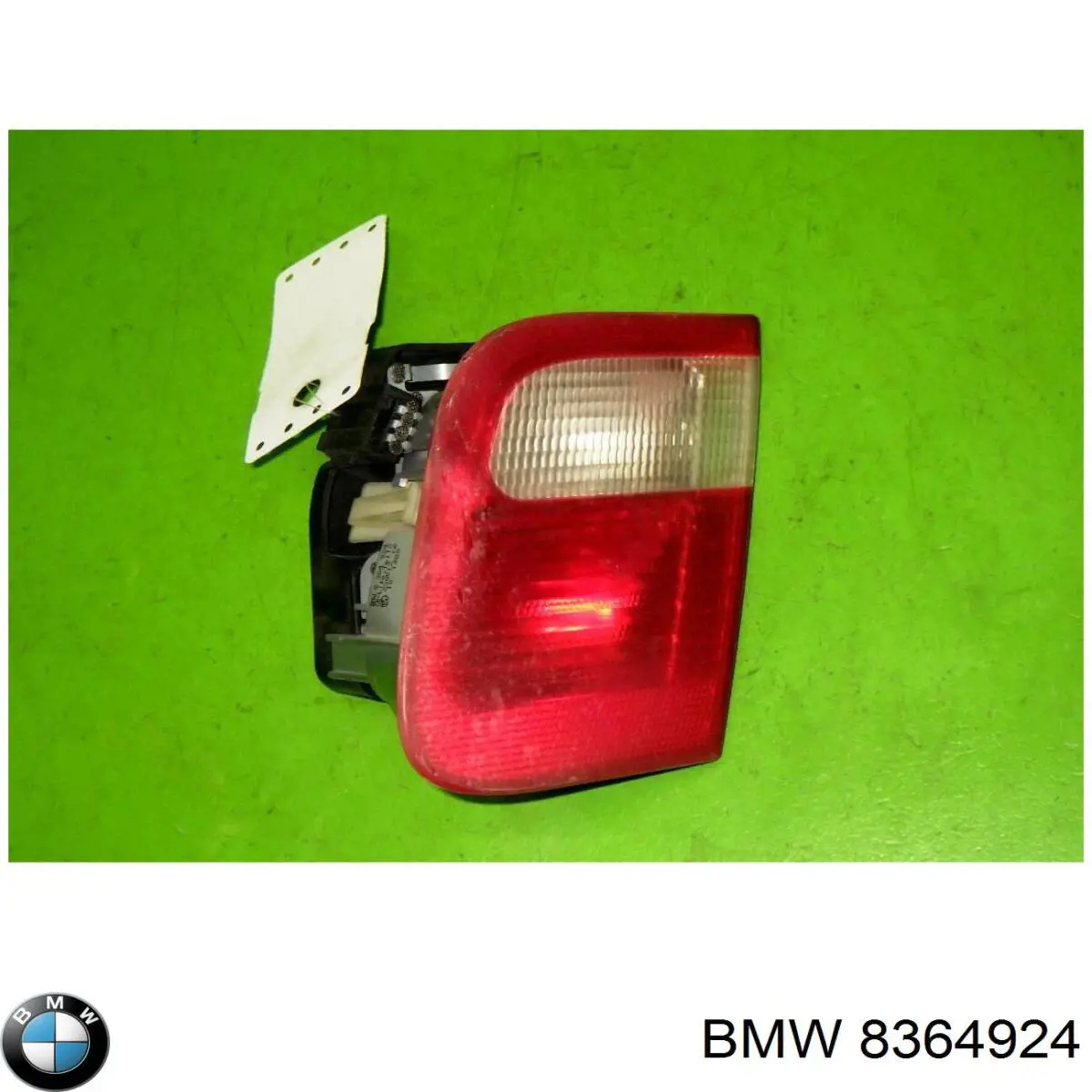 8364924 BMW lanterna traseira direita interna