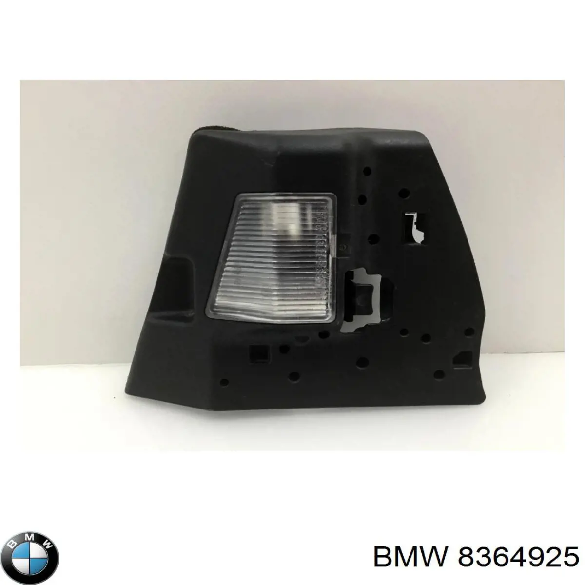 8364925 BMW Плата заднего фонаря контактная