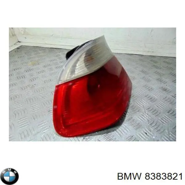 Задняя левая внешняя фара BMW 8383821 цена, от 37.03 USD