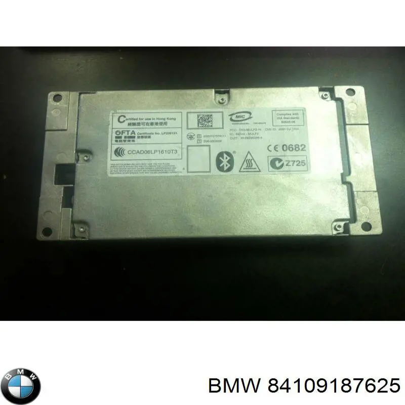 Зарядный блок устройства громкой связи 84109187625 BMW