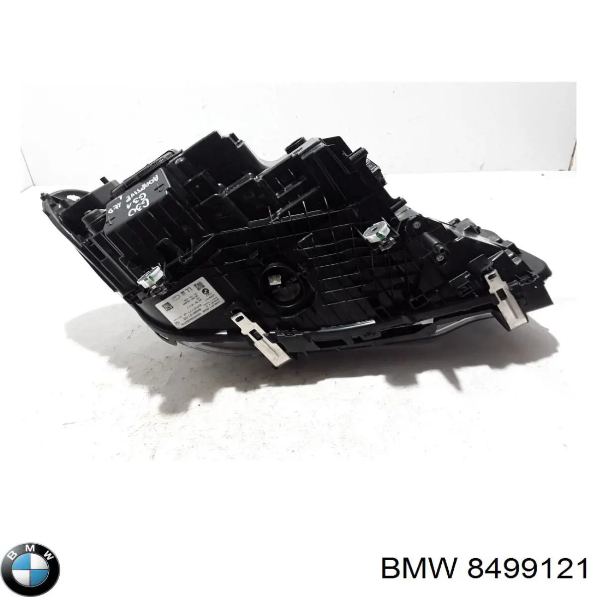 8499121 BMW 