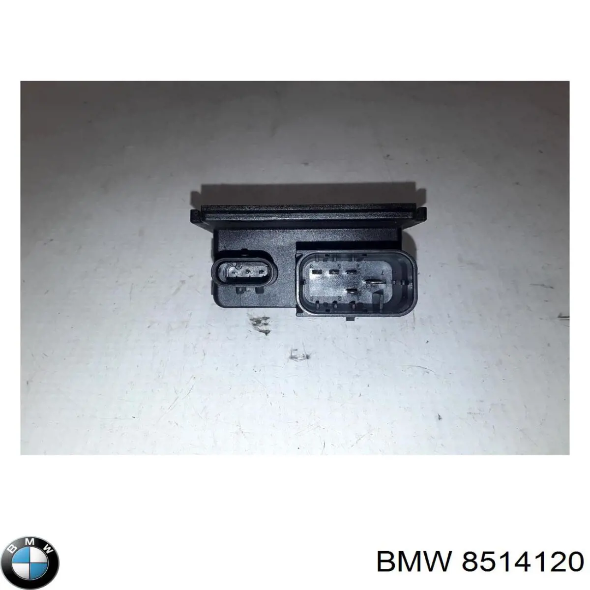 8514120 BMW Реле свечей накала