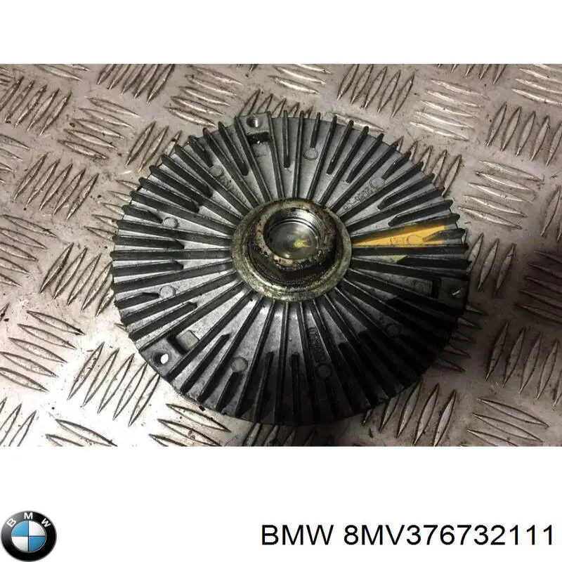 Вискомуфта вентилятора 8MV376732111 BMW