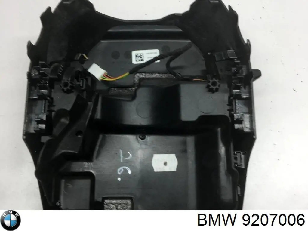Купить 9207006 BMW Защитный кожух рулевого механизма