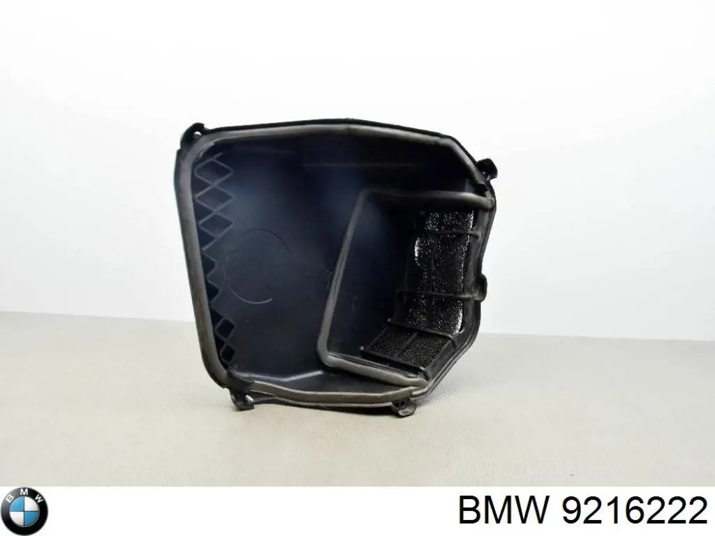 Корпус фильтра 9216222 BMW