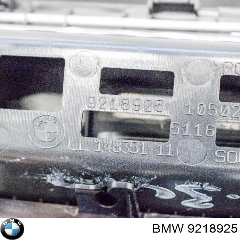 Накладка декоративная центральной консоли 9218925 BMW