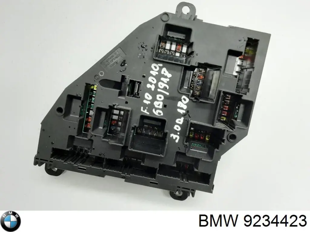 9234423 BMW 