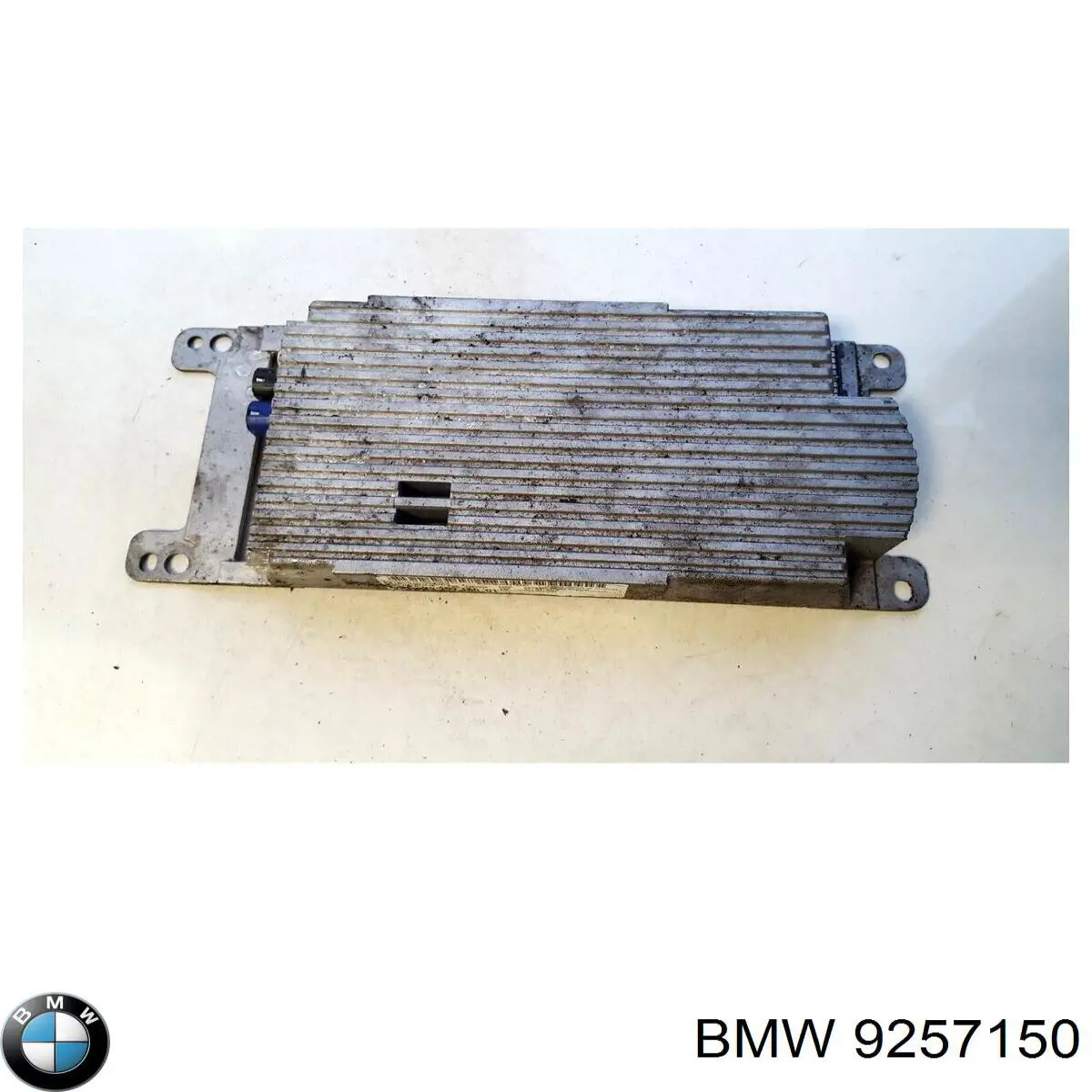 9257150 BMW 