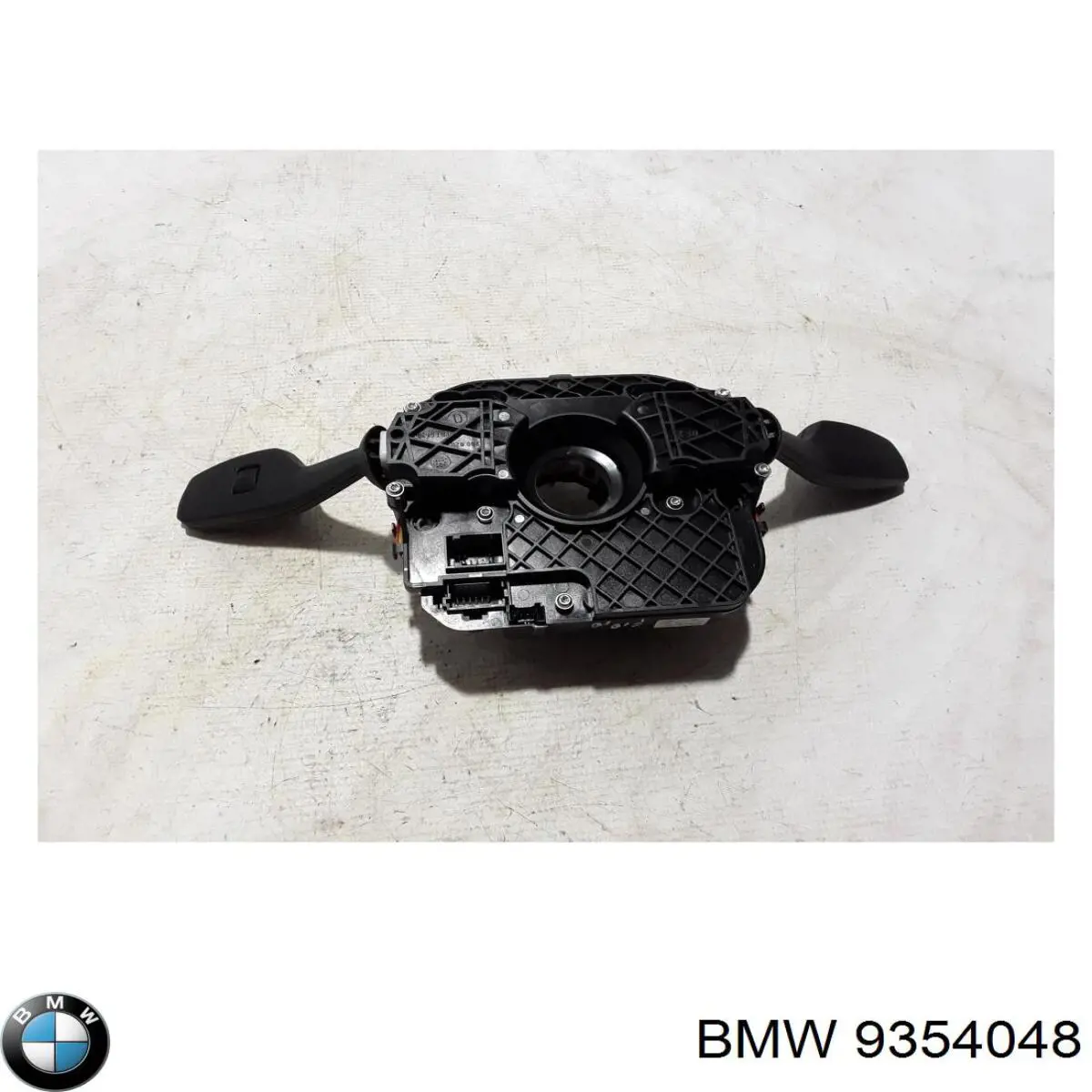  9354048 BMW