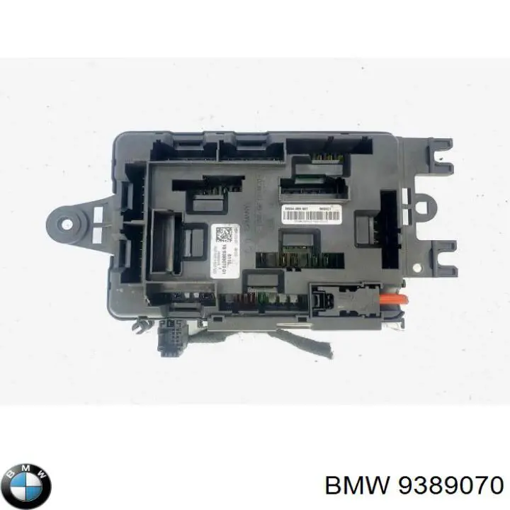 Коробка предохранителей BMW 9389070 цена, от 38.12 USD