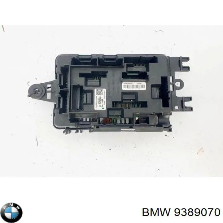 Блок предохранителей 9389070 BMW