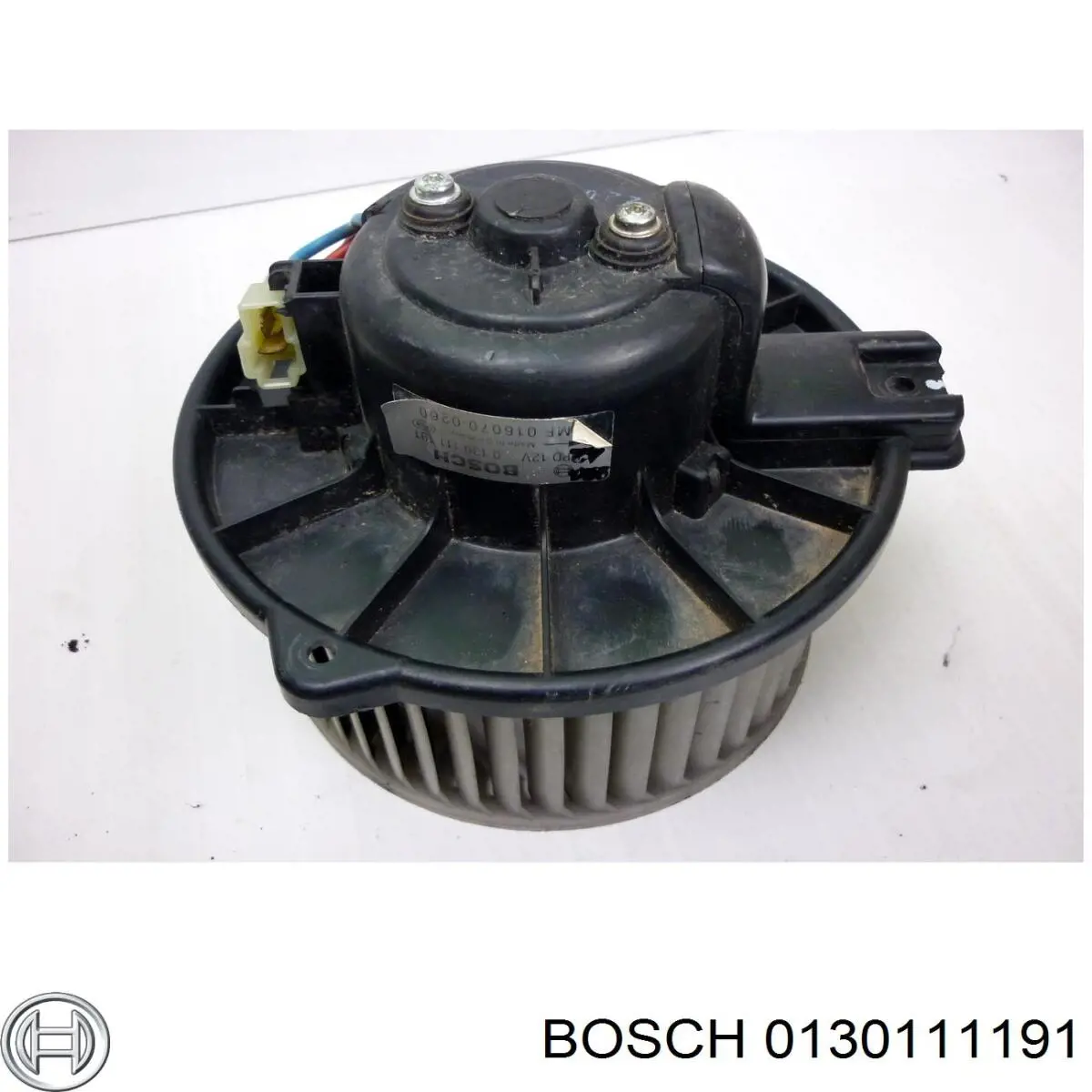 Крыльчатка мотора вентилятора печки Bosch 0130111191