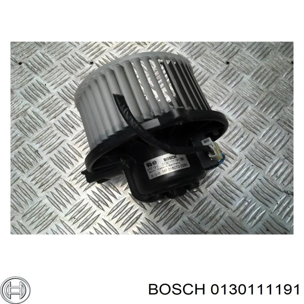 Вентилятор печки 0130111191 Bosch