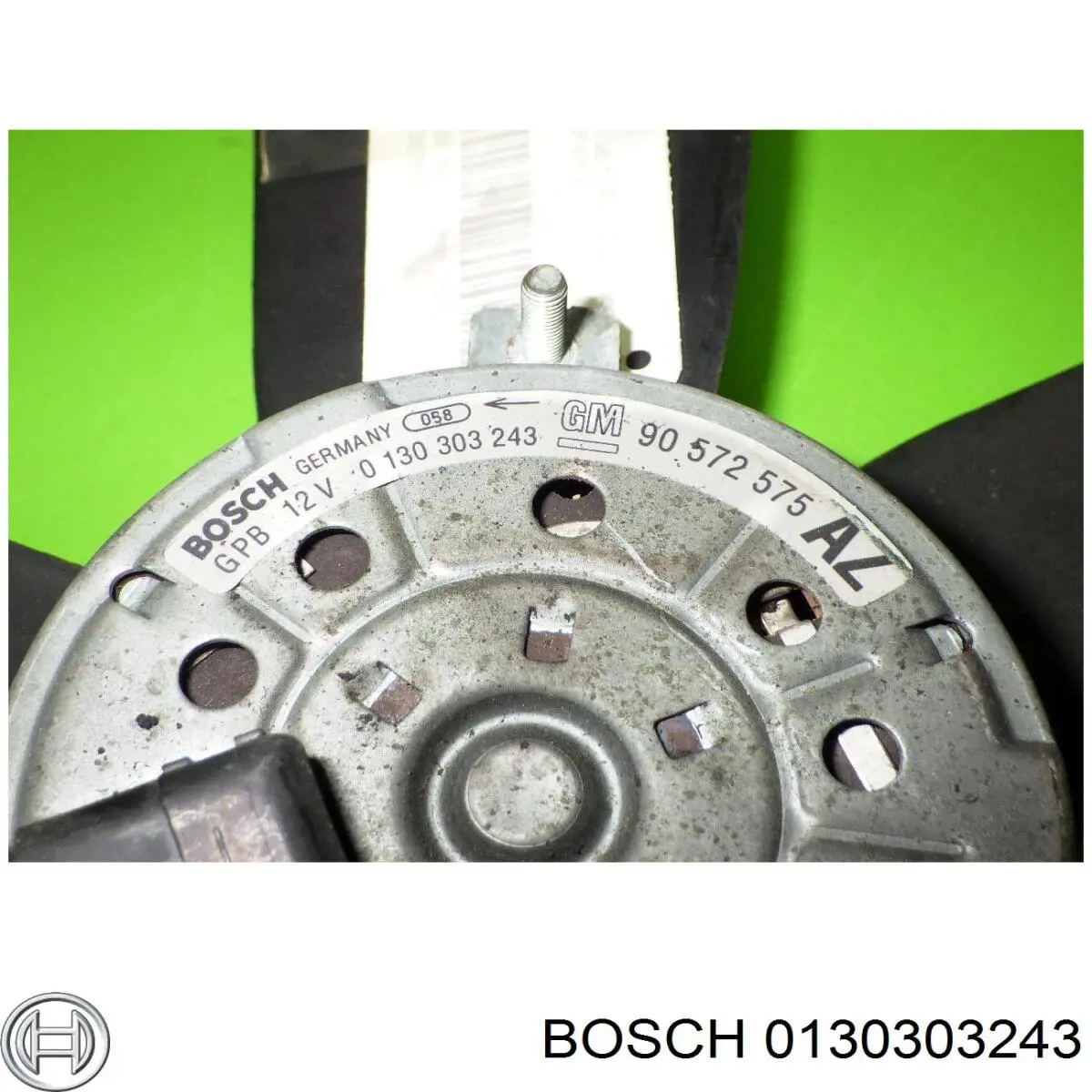 Купить 0130303243 Bosch Электровентилятор охлаждения в сборе (мотор+крыльчатка)