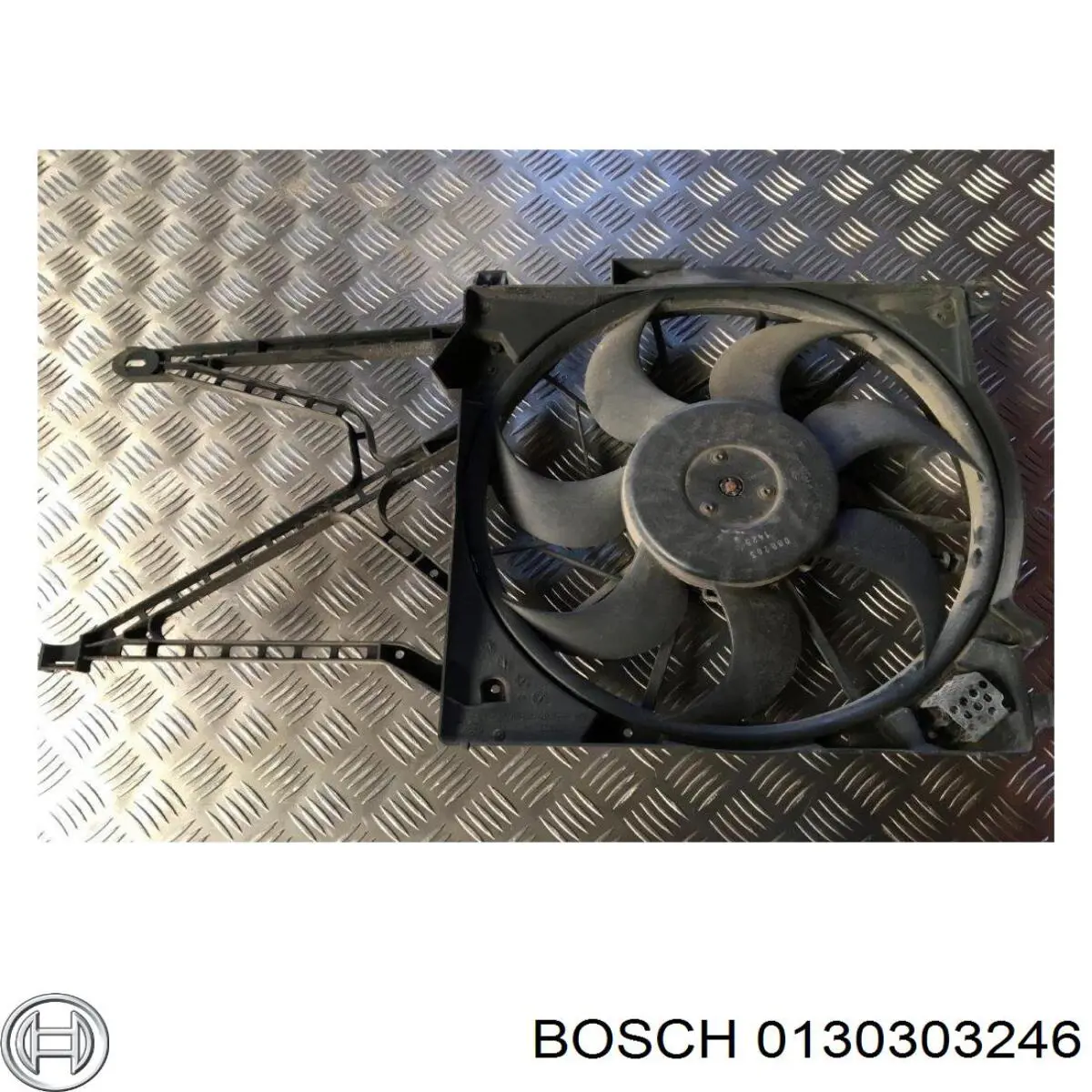 Диффузор вентилятора в сборе с мотором и крыльчаткой 0130303246 Bosch