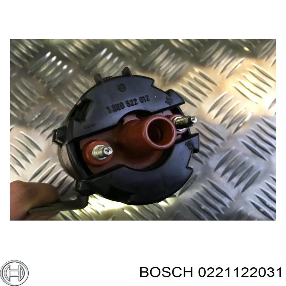 0221122031 Bosch Катушка зажигания