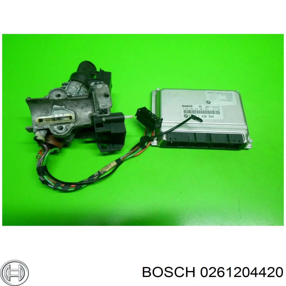 Блок управления двигателем 0261204420 Bosch