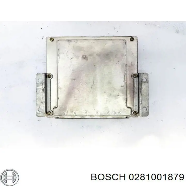 Блок управления двигателем 0281001879 Bosch