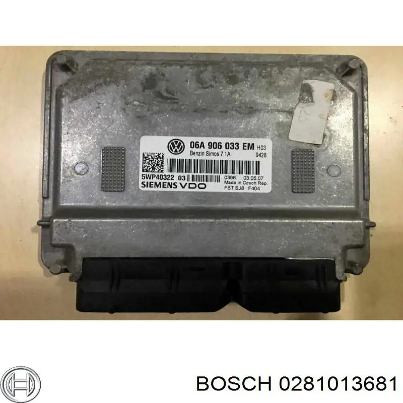 0281013681 Bosch Мозги двигателя
