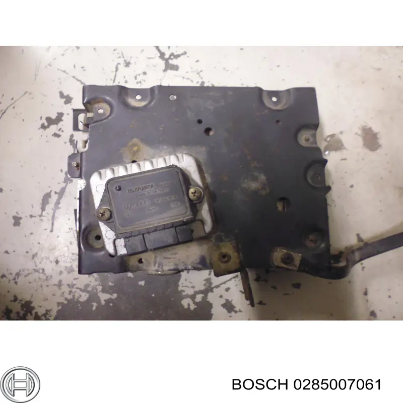 0285007061 Bosch Мозги двигателя