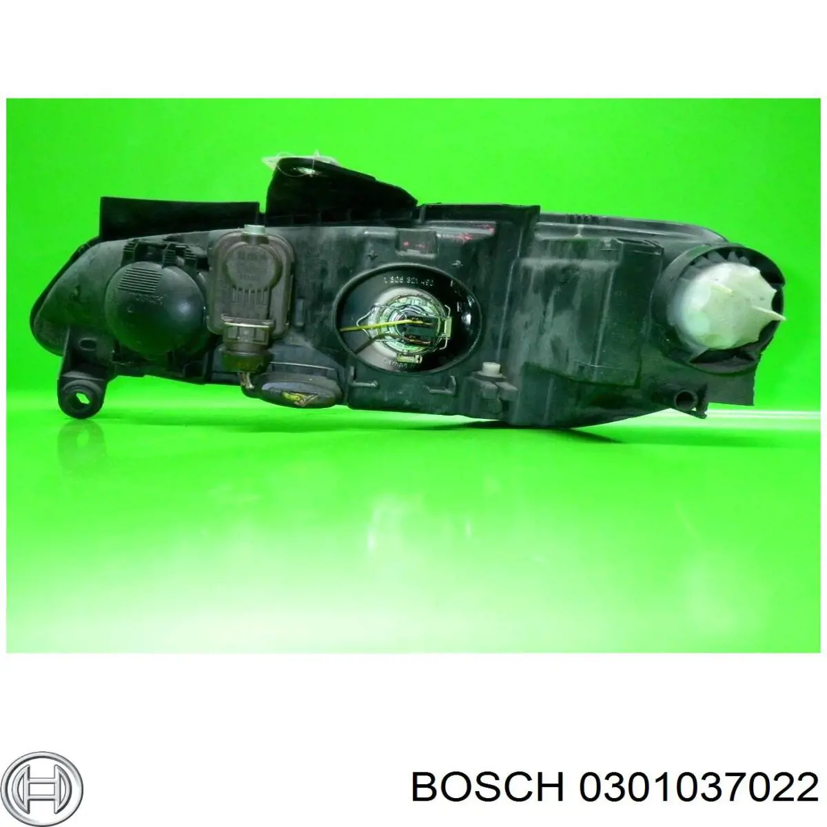 Правая блок фара Bosch 0301037022 цена, от 24.91 USD
