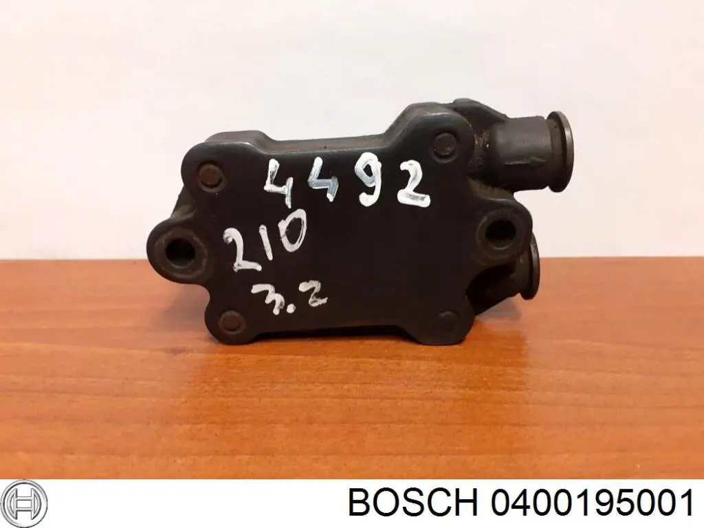 0400195001 Bosch Насос топливный высокого давления (ТНВД)