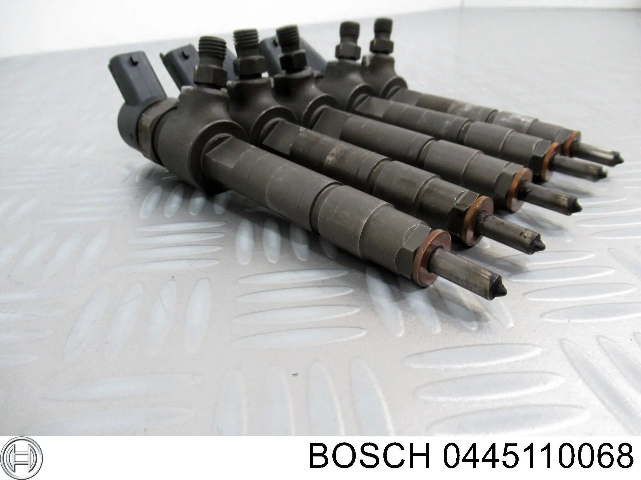 0445110068 Bosch Топливные форсунки