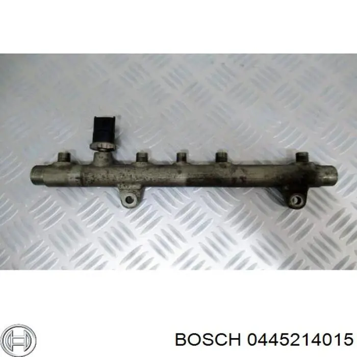 Купить 0445214015 Bosch Распределитель топлива