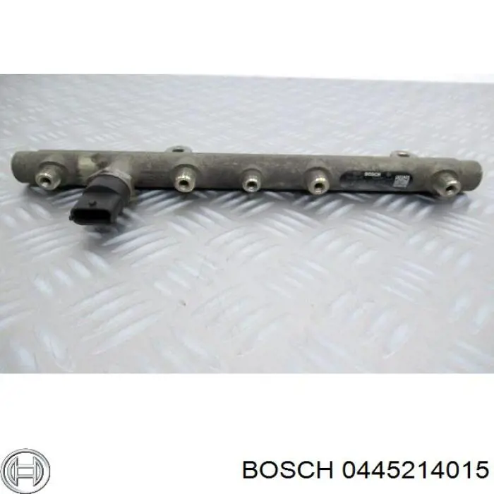 Рампа форсунок системы впрыска топлива Bosch 0445214015 цена, от 8.06 USD