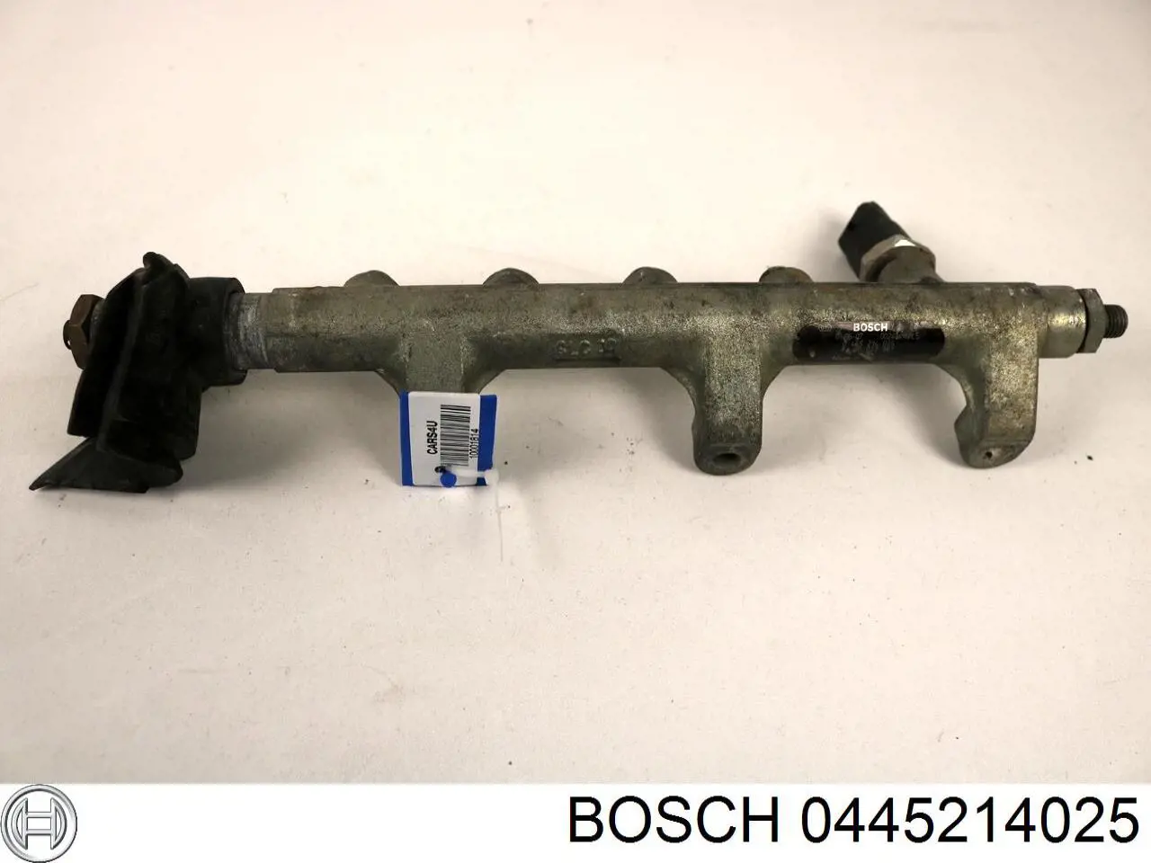 Распределитель топлива (рампа) Bosch 0445214025 цена, от 10.26 USD
