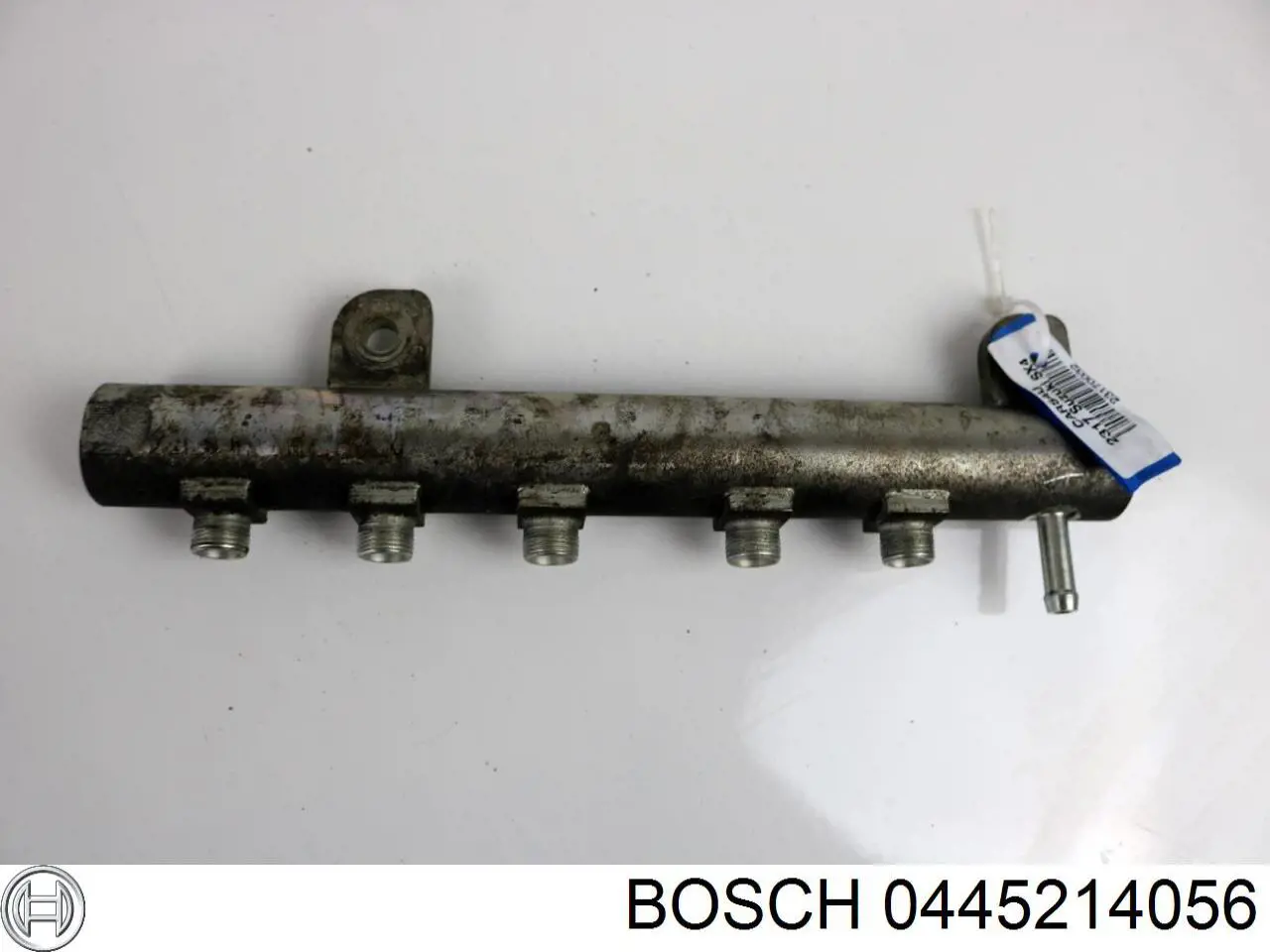 0445214056 Bosch распределитель топлива (рампа)