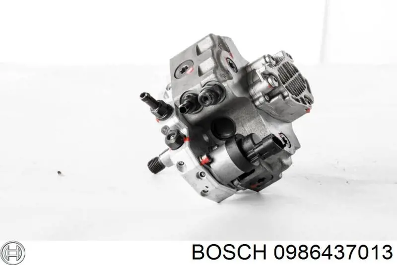 Насос топливный высокого давления (ТНВД) Bosch 0986437013 цена, от 199.31 USD
