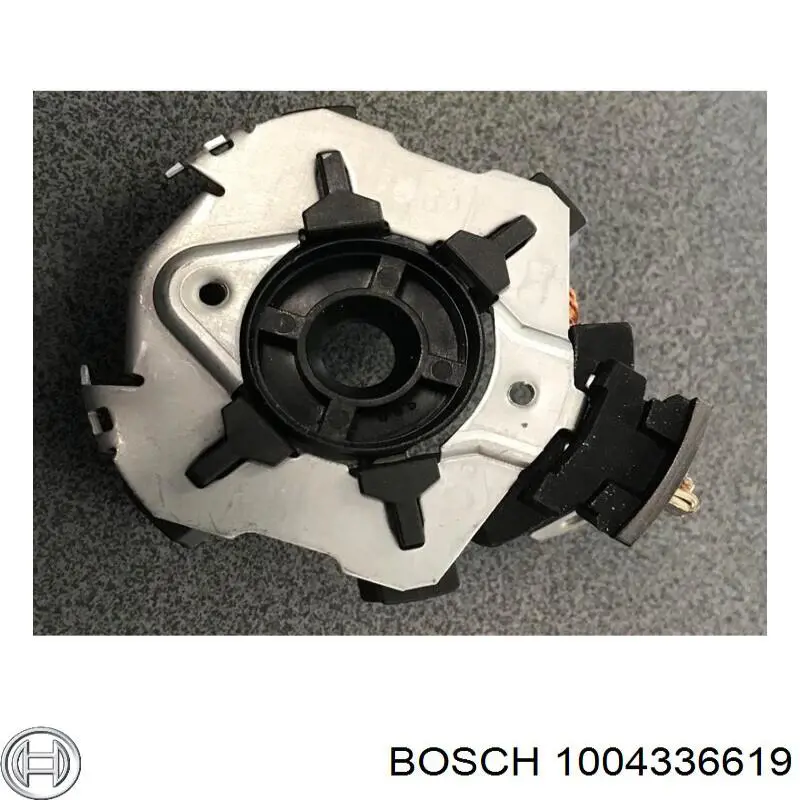 Щеткодеpжатель стартера 1004336619 Bosch