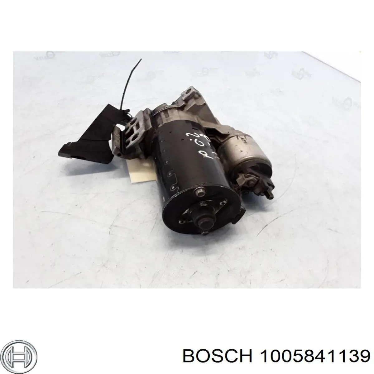 1005841139 Bosch Стартер автомобиля