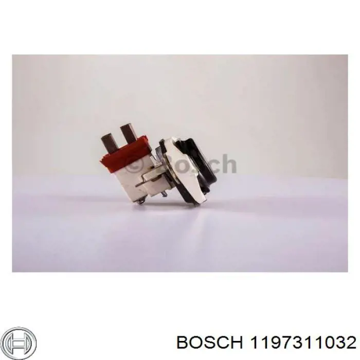 1197311032 Bosch Реле-регулятор напряжения