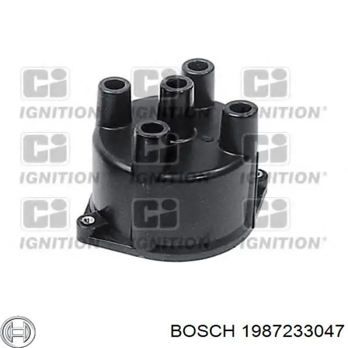 2216215M03 Nissan/Infiniti Крышка распределителя зажигания