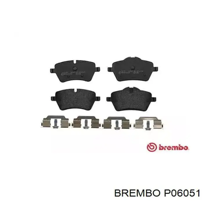 P06051 Brembo колодки тормозные передние дисковые