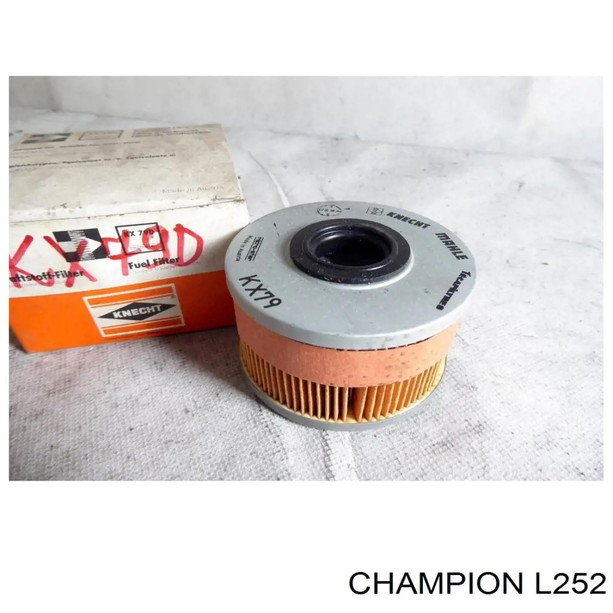 L252 Champion топливный фильтр