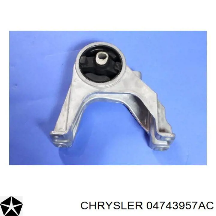 04743957AC Chrysler Задняя подушка двигателя