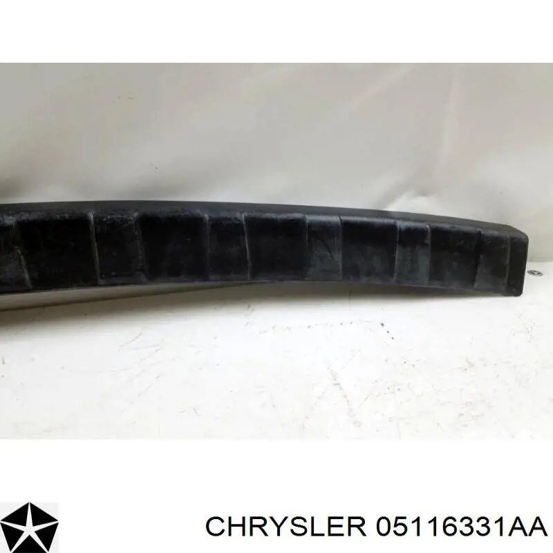 Накладка бампера заднего верхняя защитная (ступень-подножка) Chrysler 5116331AA цена, от 38.62 USD