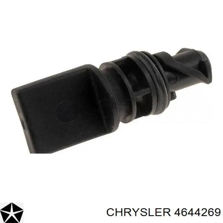 Радиатор 04644269 Chrysler