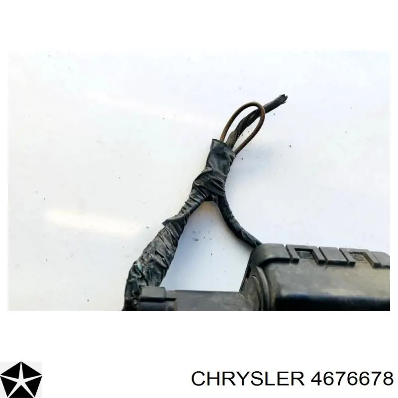 Купить 4676678 Chrysler Двигатель корректора фар