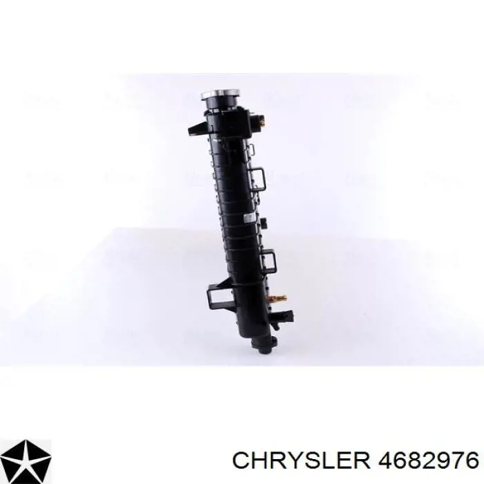Радиатор охлаждения Chrysler 4682976