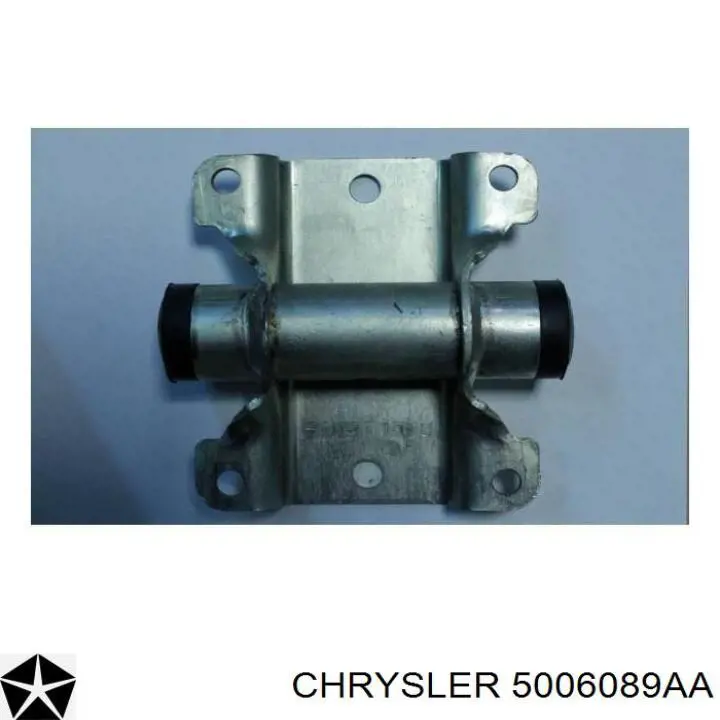 Купить 5006089AA Chrysler Кронштейн рессоры заднего моста